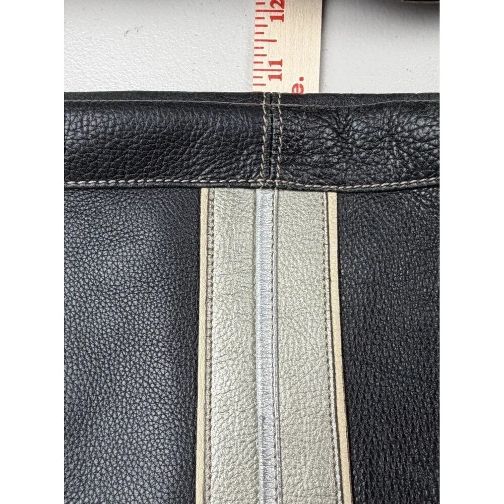 Tignanello stylish leather
